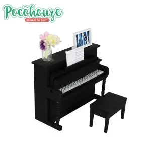 Puu miniatyyrihuonekalut musta piano